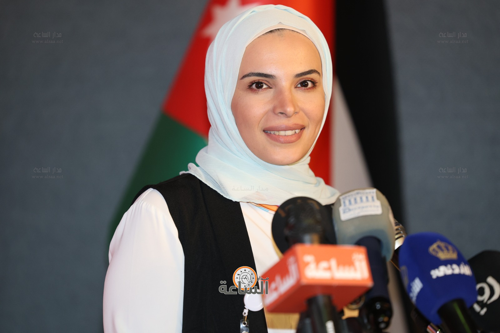 Madar Al-Saa Images 0.19983168125884743