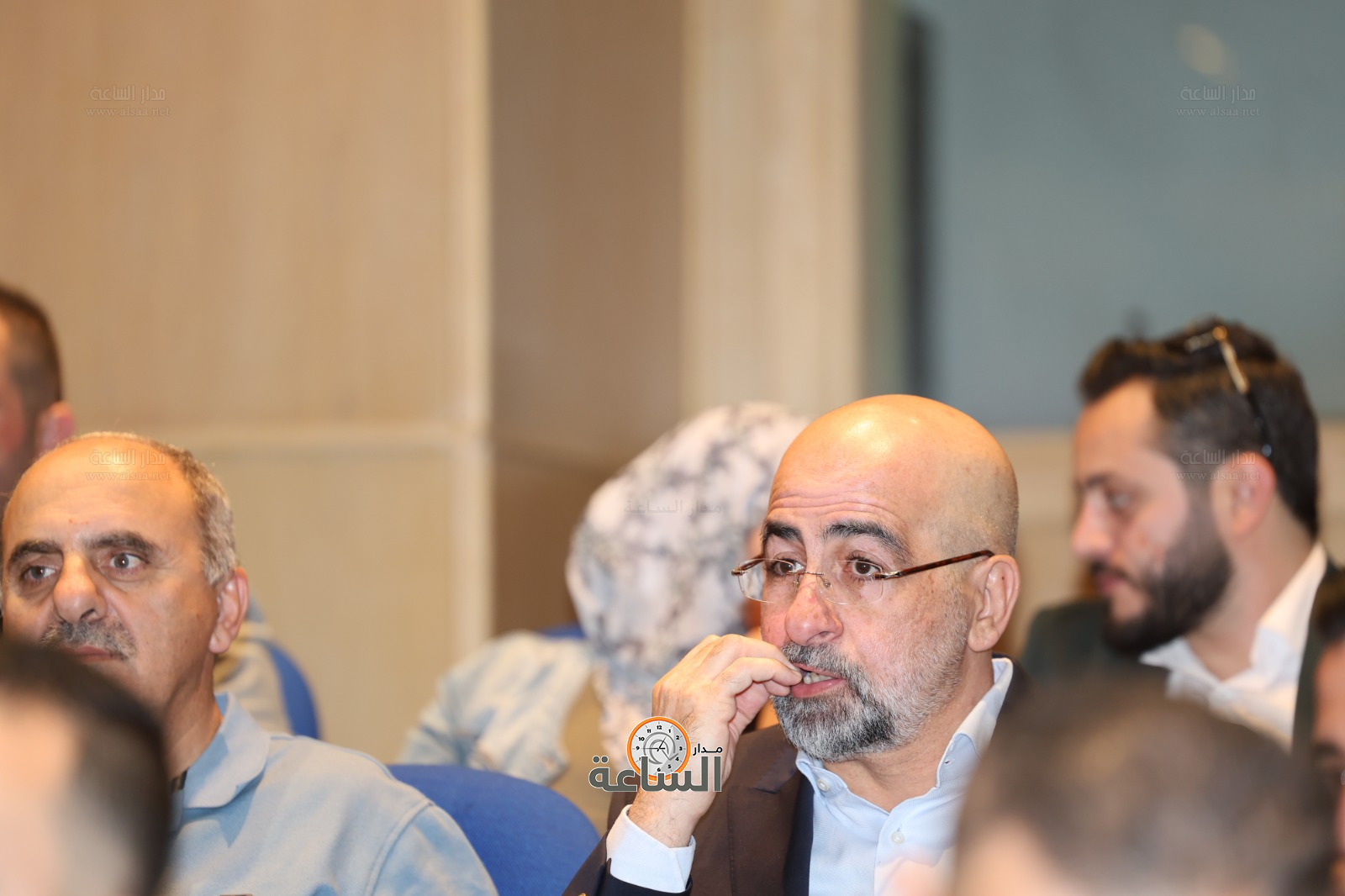 Madar Al-Saa Images 0.4627821924933516