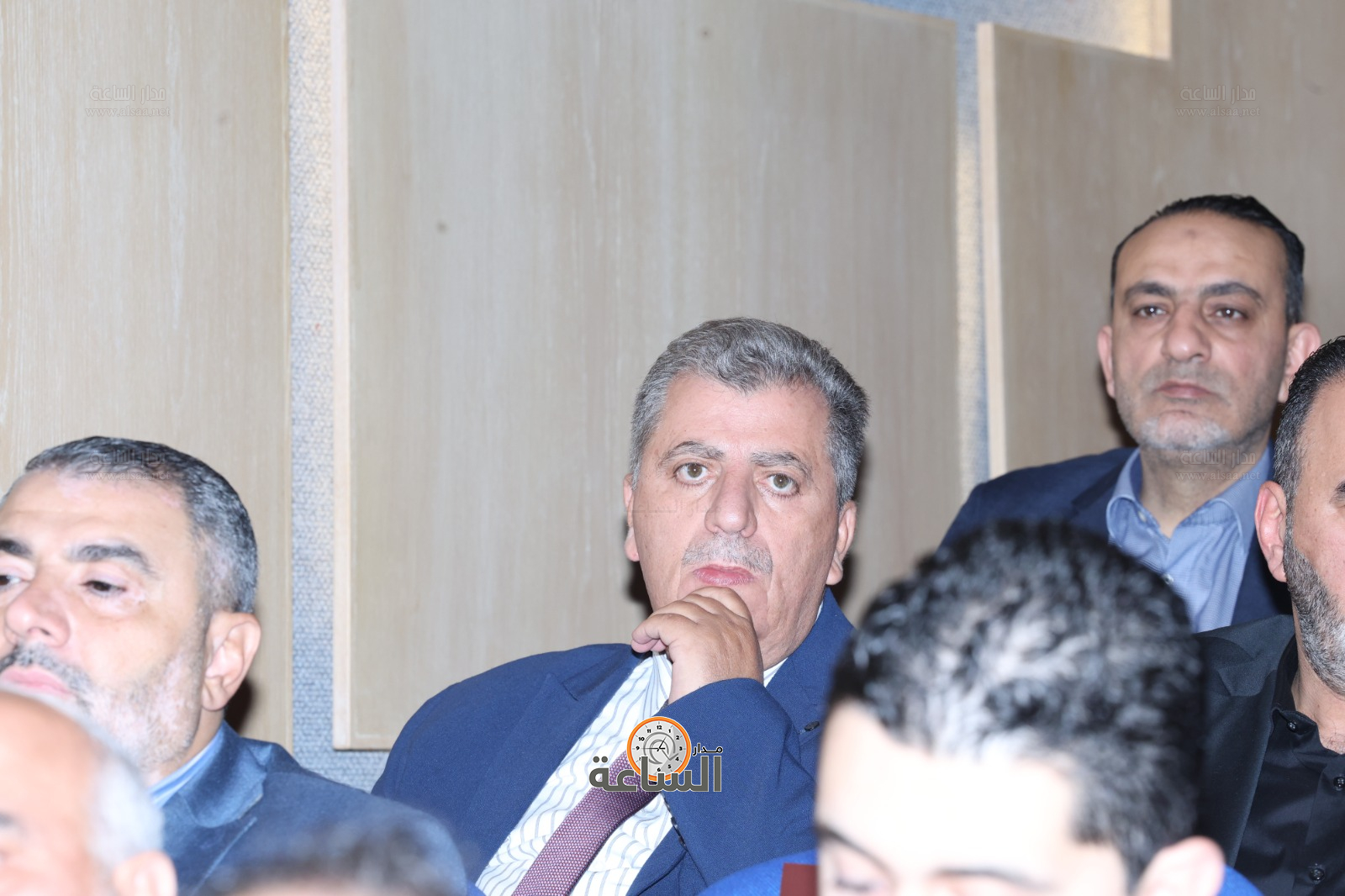 Madar Al-Saa Images 0.15325390013168416