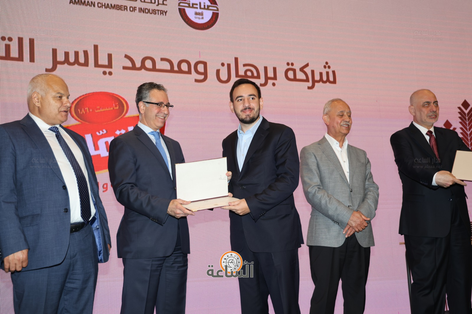 Madar Al-Saa Images 0.8350906994727112