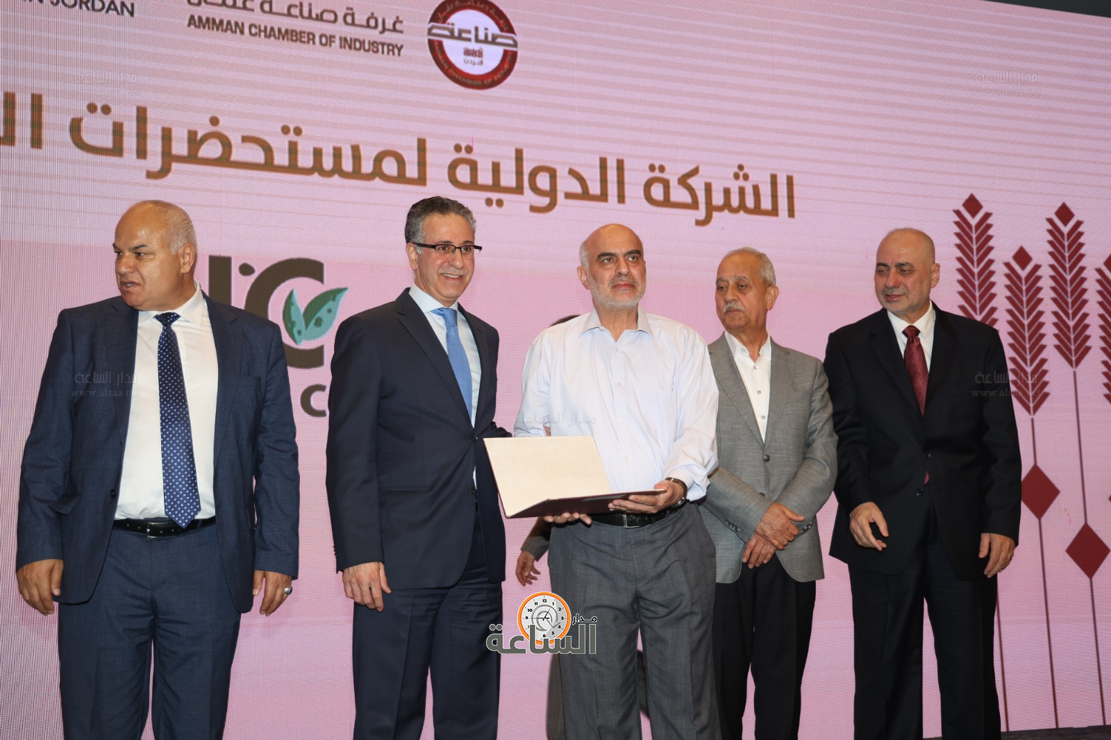 Madar Al-Saa Images 0.6661442148745238