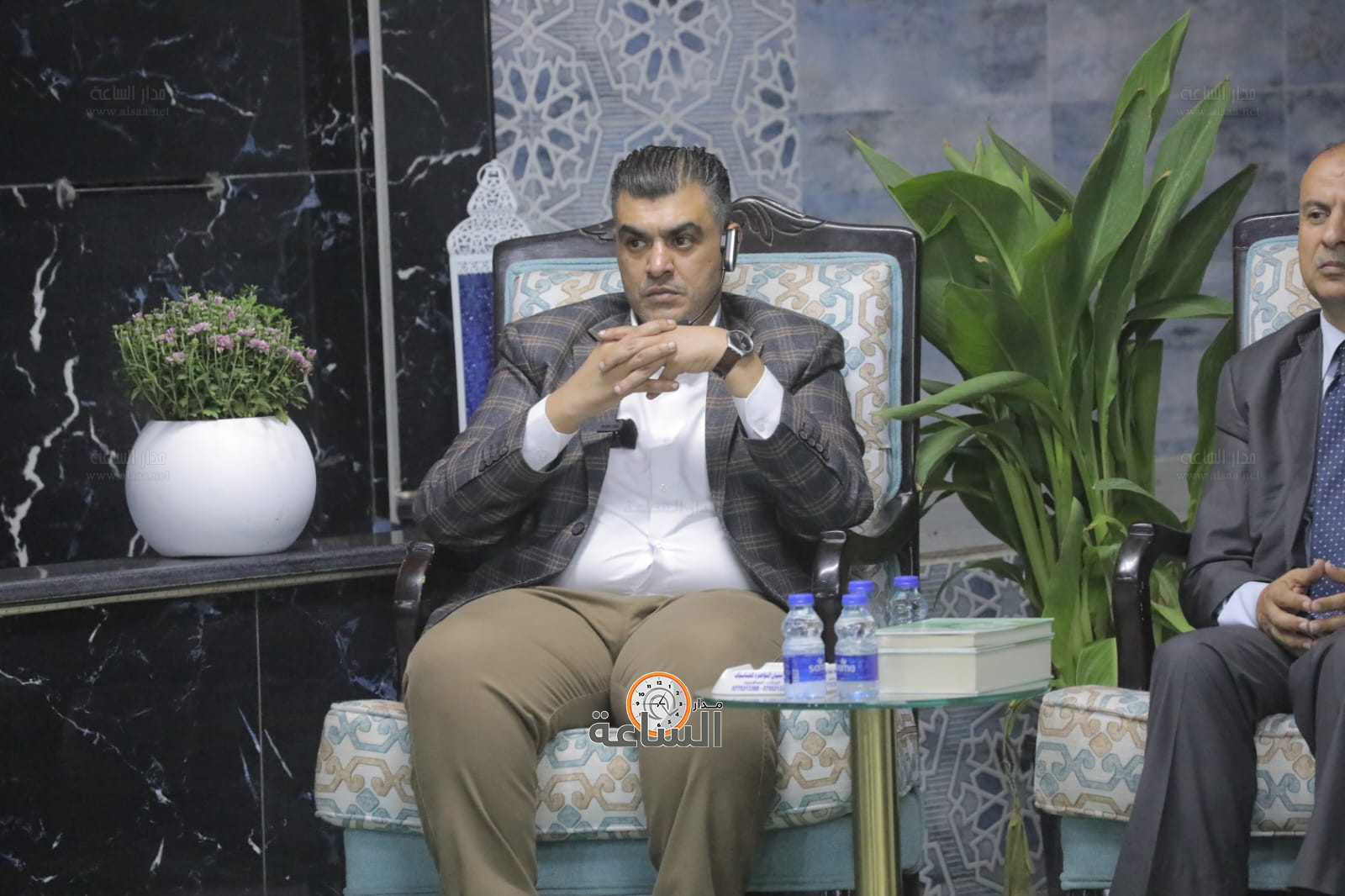 Madar Al-Saa Images 0.47832853462625324