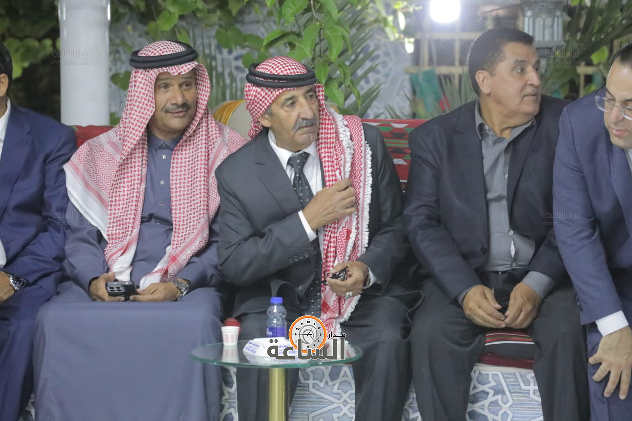 Madar Al-Saa Images 0.007985991296095896