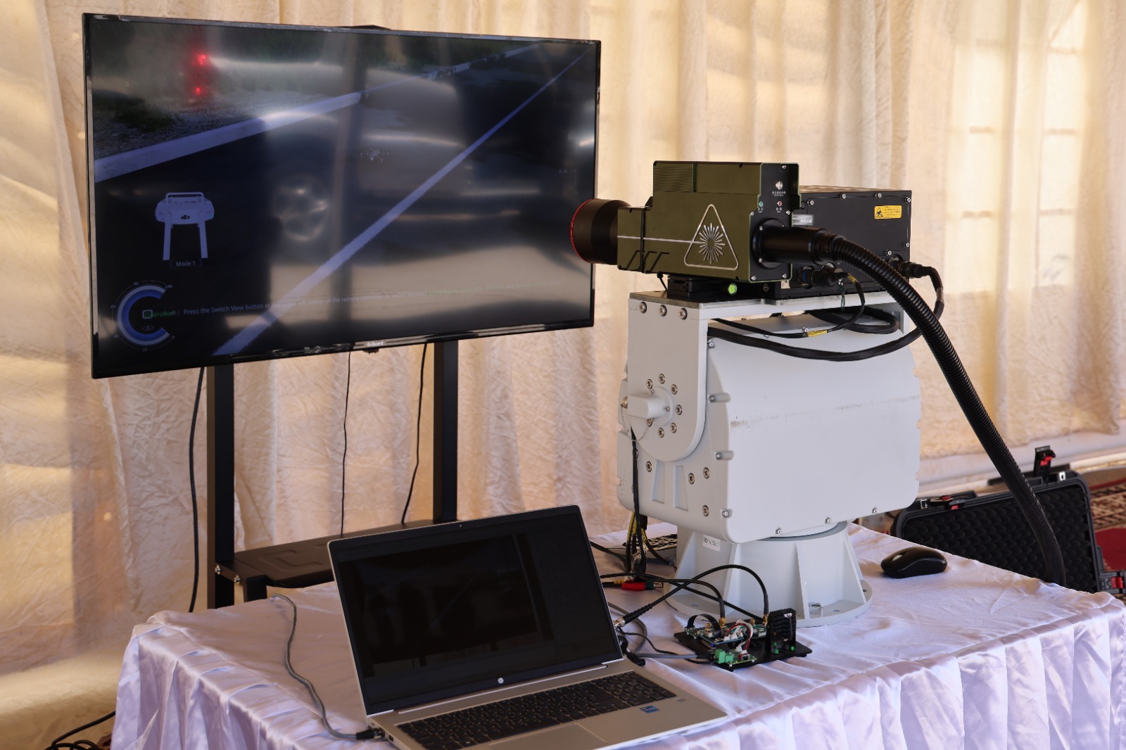 Madar Al-Saa Images 0.8474703864599943