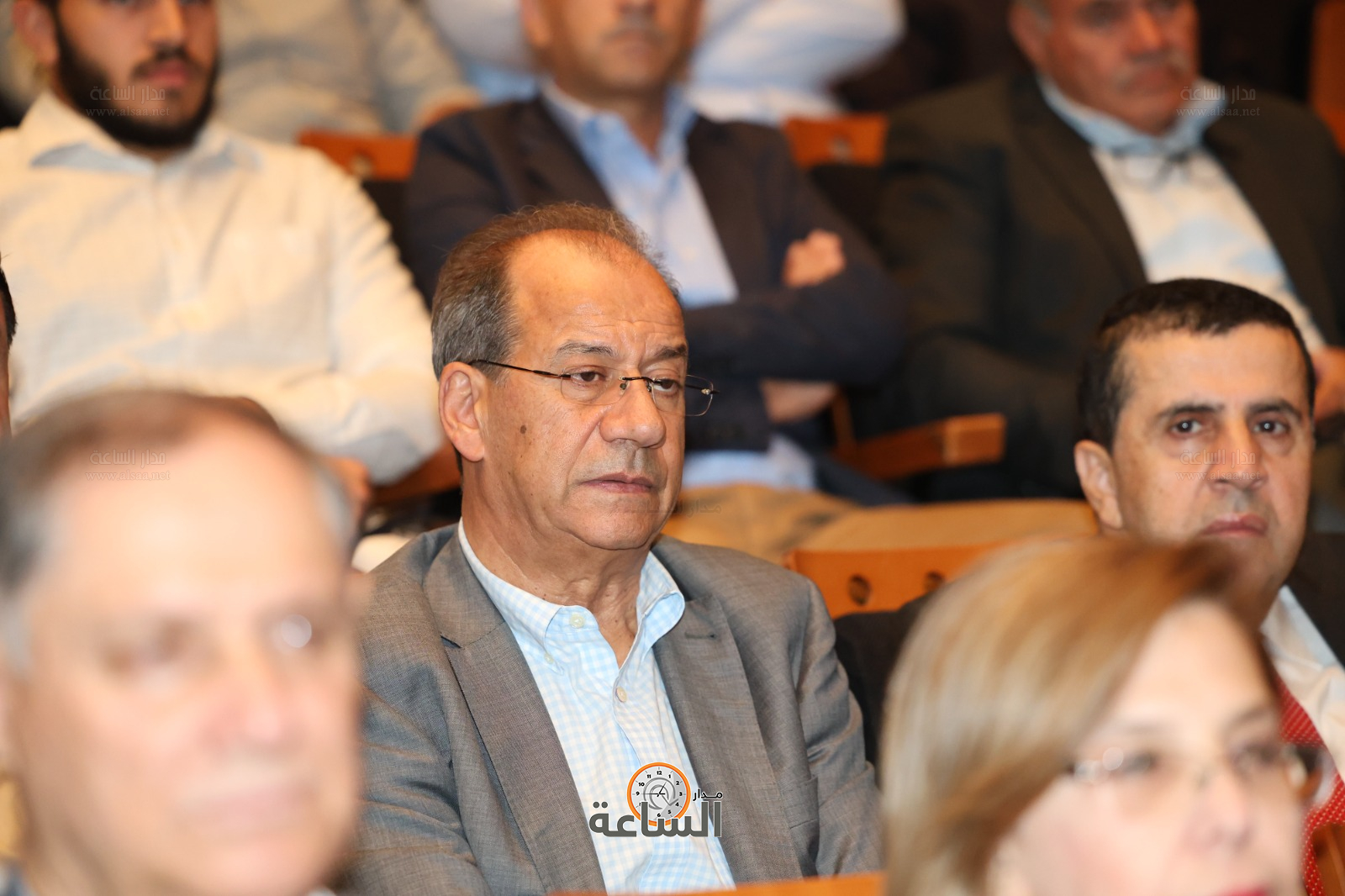 Madar Al-Saa Images 0.7101096014909746