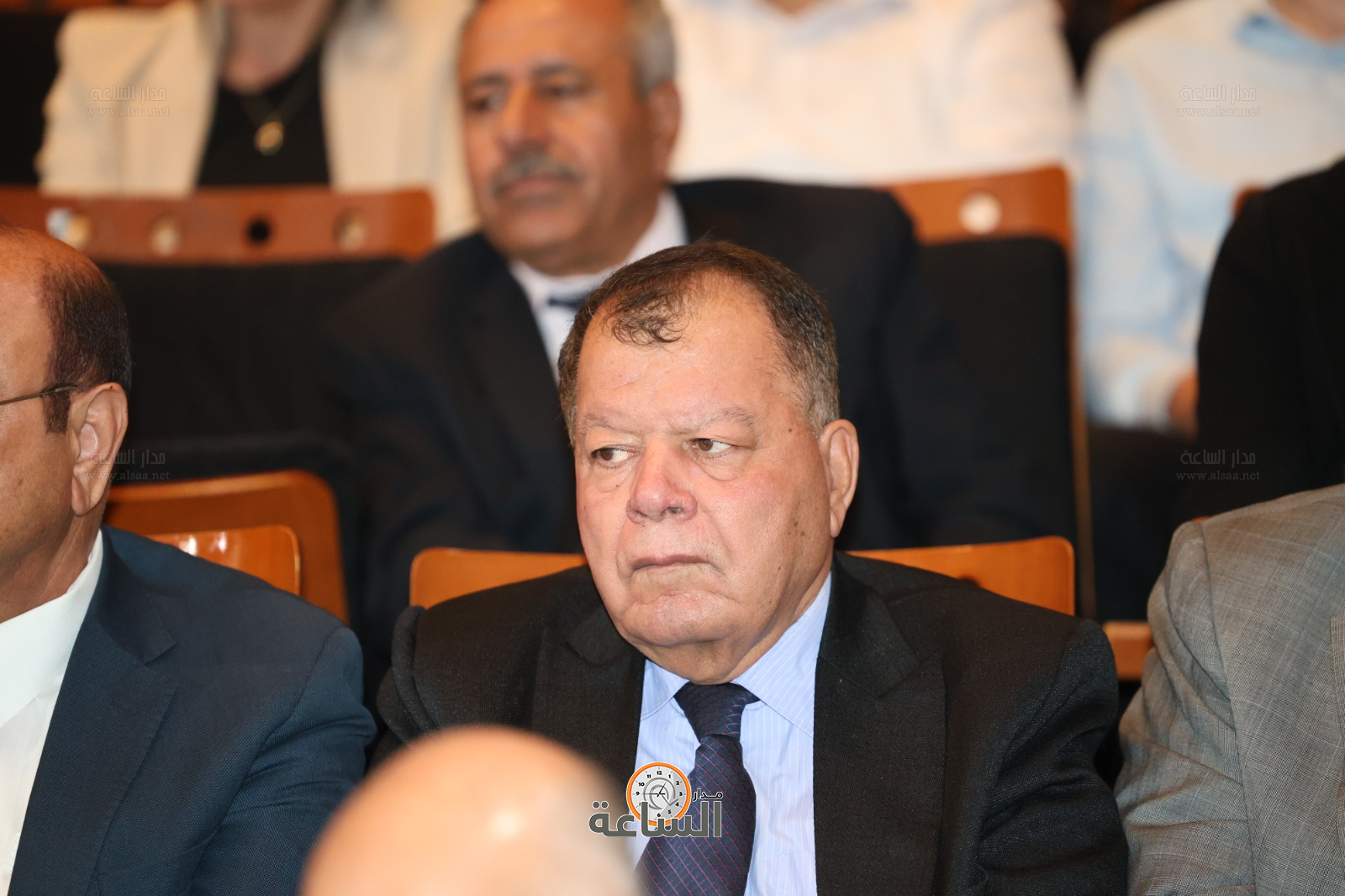 Madar Al-Saa Images 0.6850118828501883