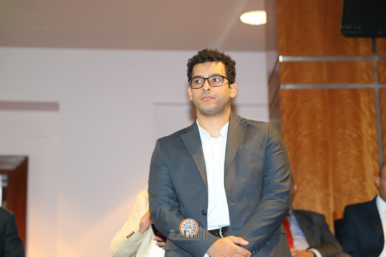 Madar Al-Saa Images 0.7344626172759505