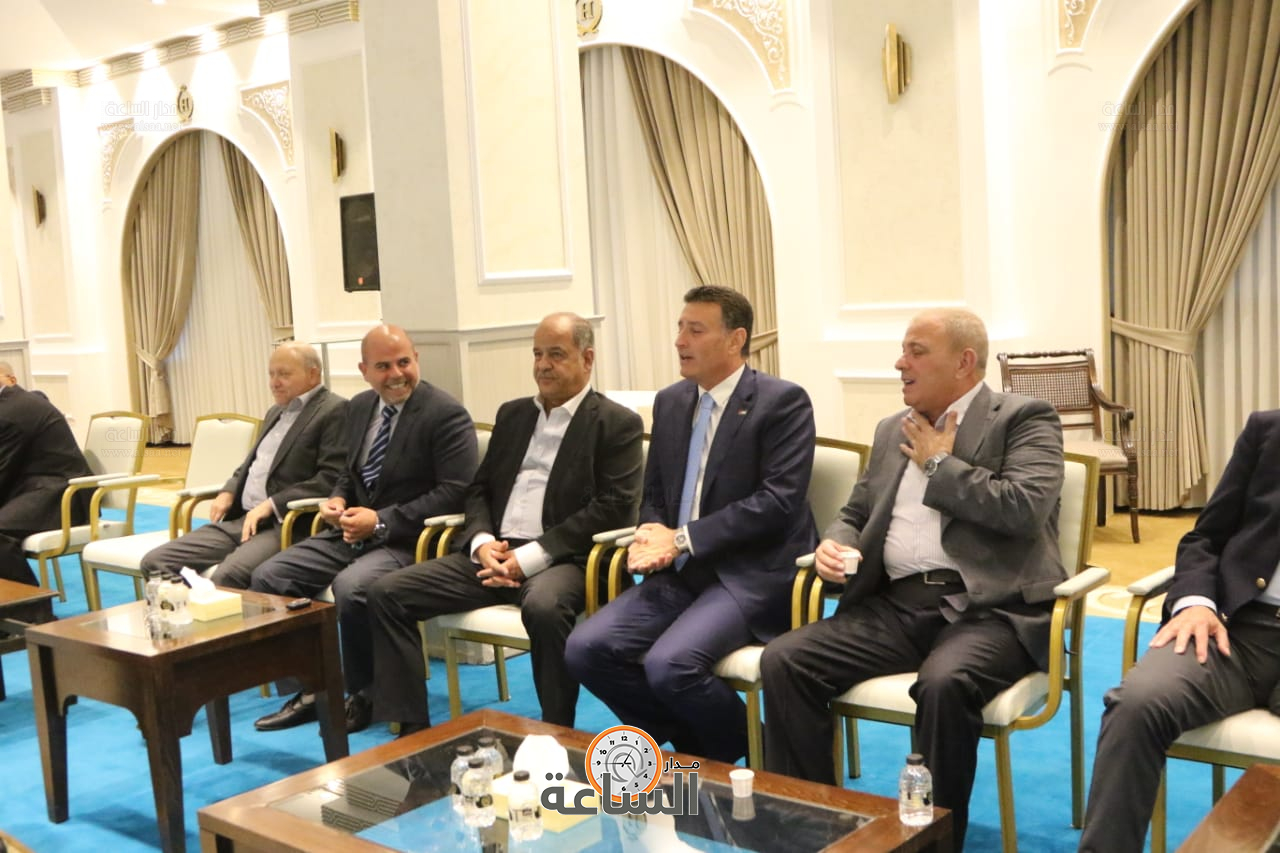 Madar Al-Saa Images 0.9045397726330664