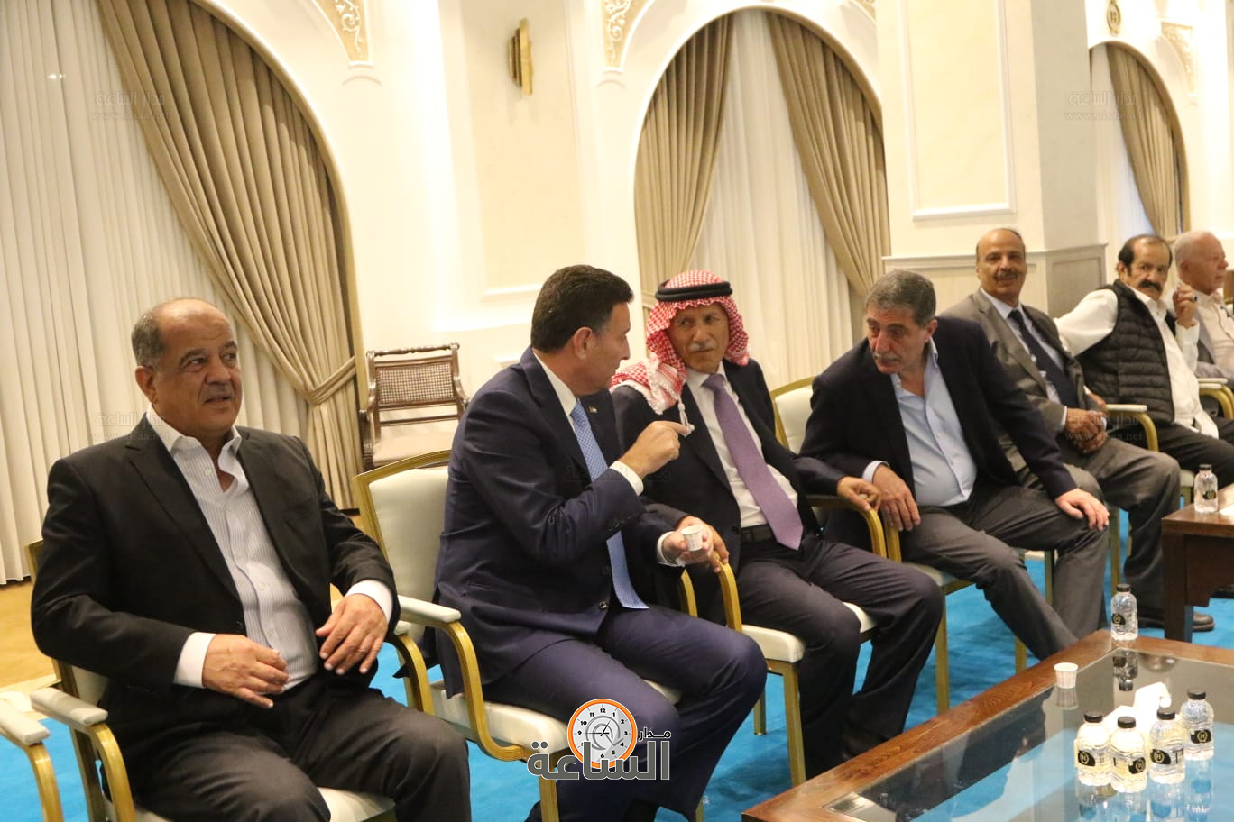 Madar Al-Saa Images 0.7874661086036985