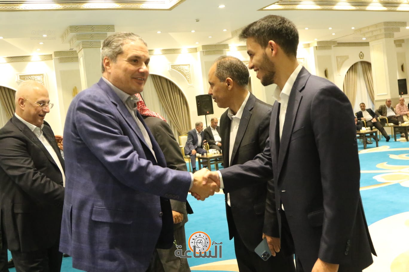 Madar Al-Saa Images 0.8984650891612633