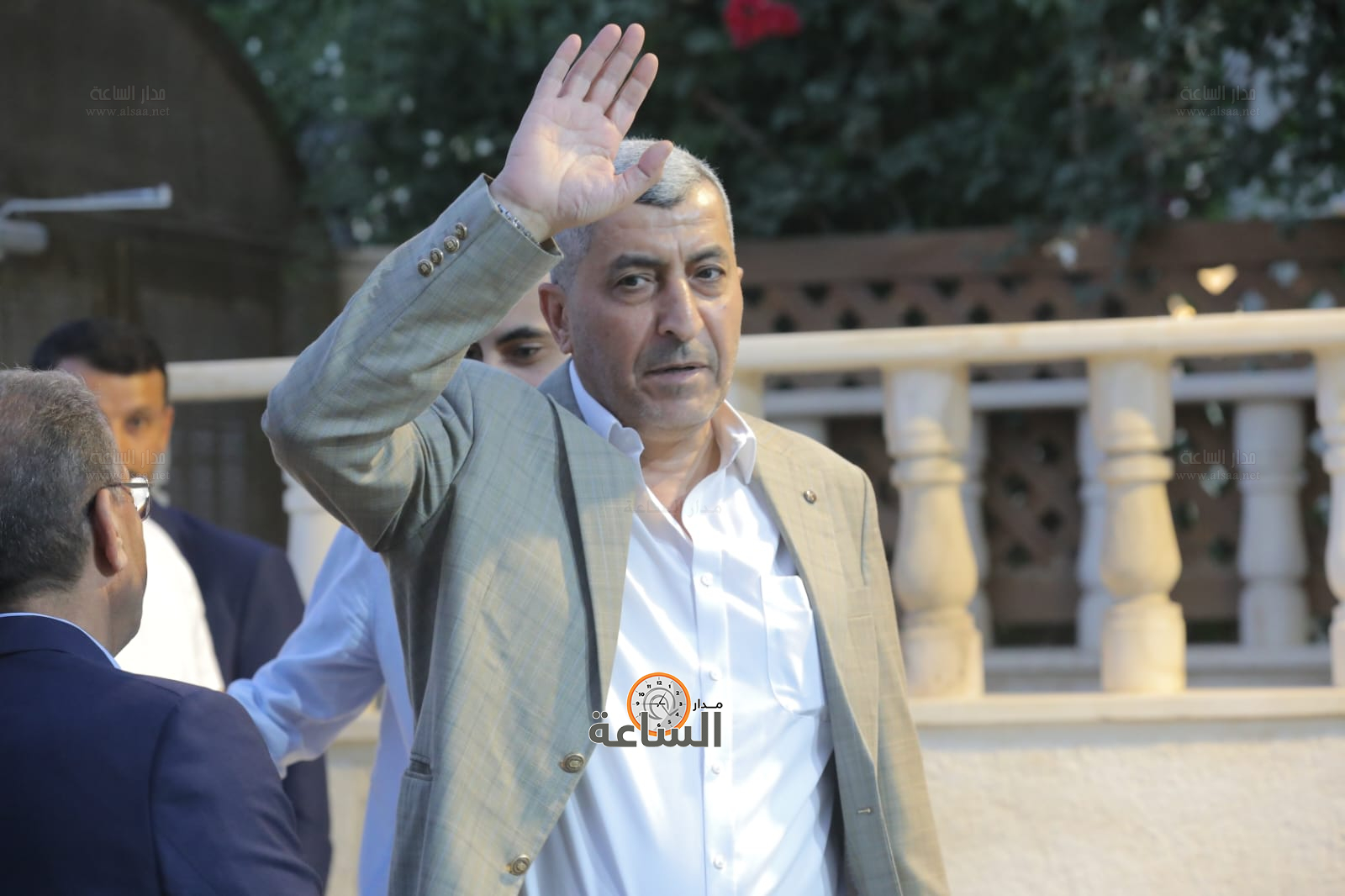 Madar Al-Saa Images 0.6543194053629571