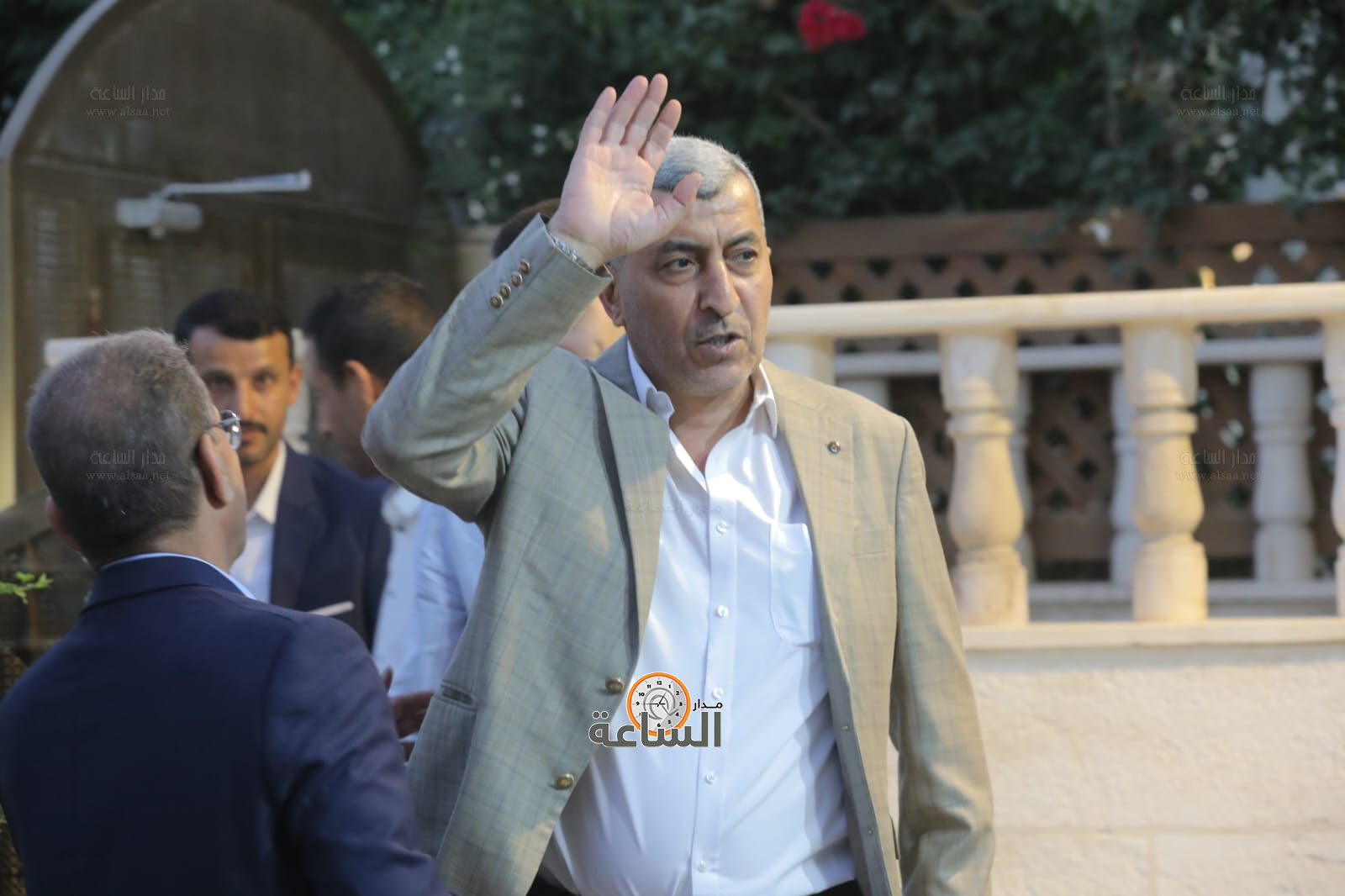 Madar Al-Saa Images 0.8564559333508948