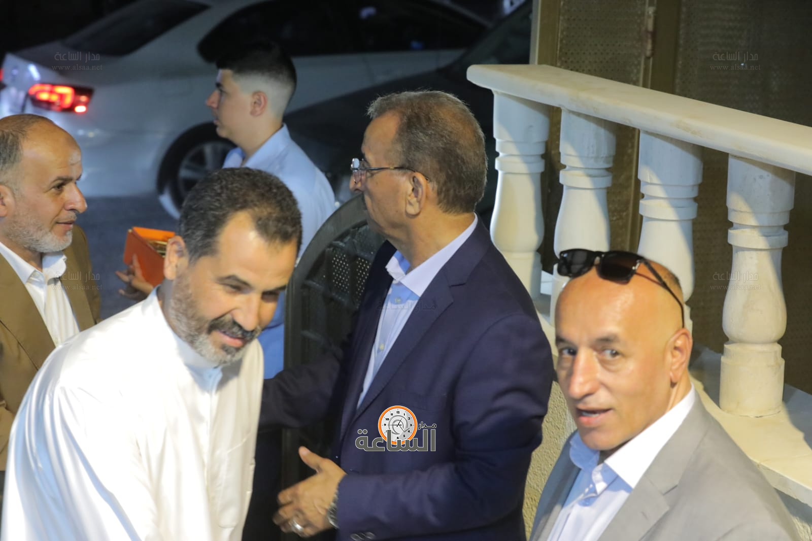 Madar Al-Saa Images 0.783713292362816