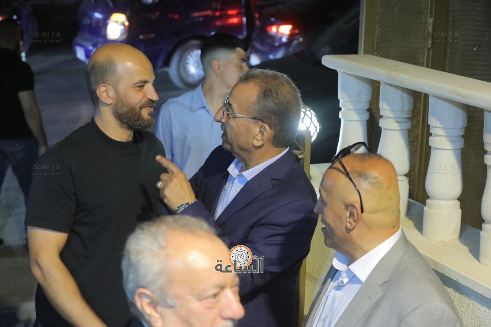 Madar Al-Saa Images 0.46960406054492343