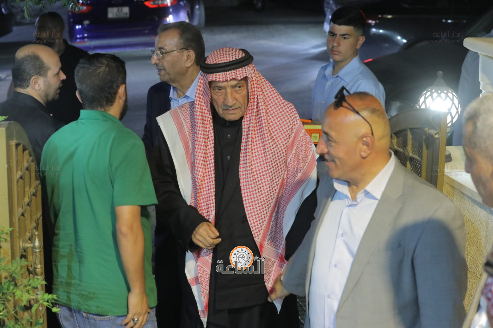 Madar Al-Saa Images 0.2302292215442181