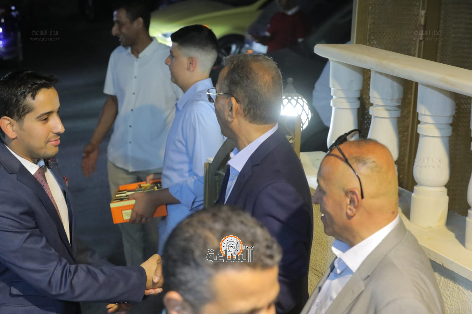 Madar Al-Saa Images 0.9805342731437201