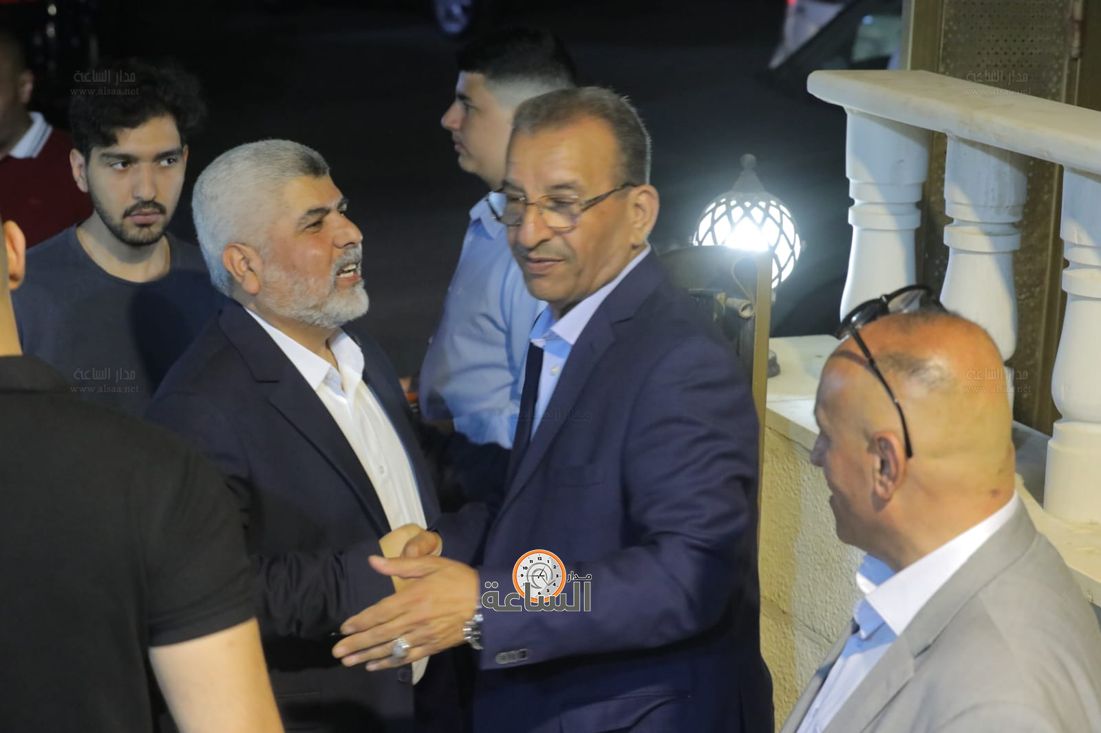 Madar Al-Saa Images 0.6487347366982206