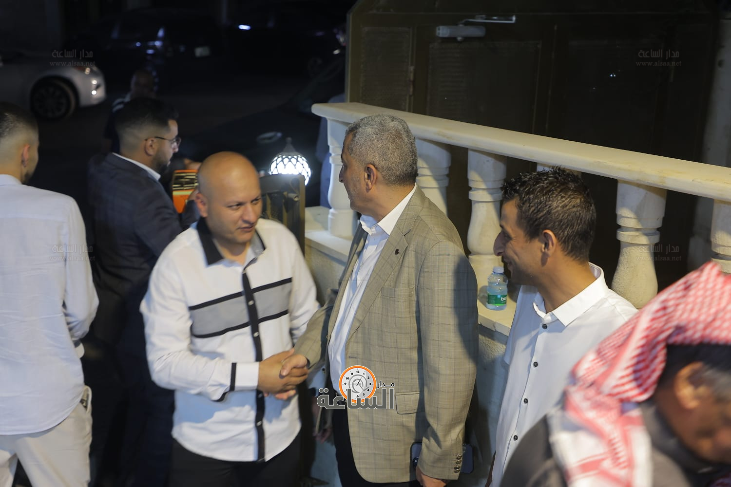 Madar Al-Saa Images 0.0014086126049596137