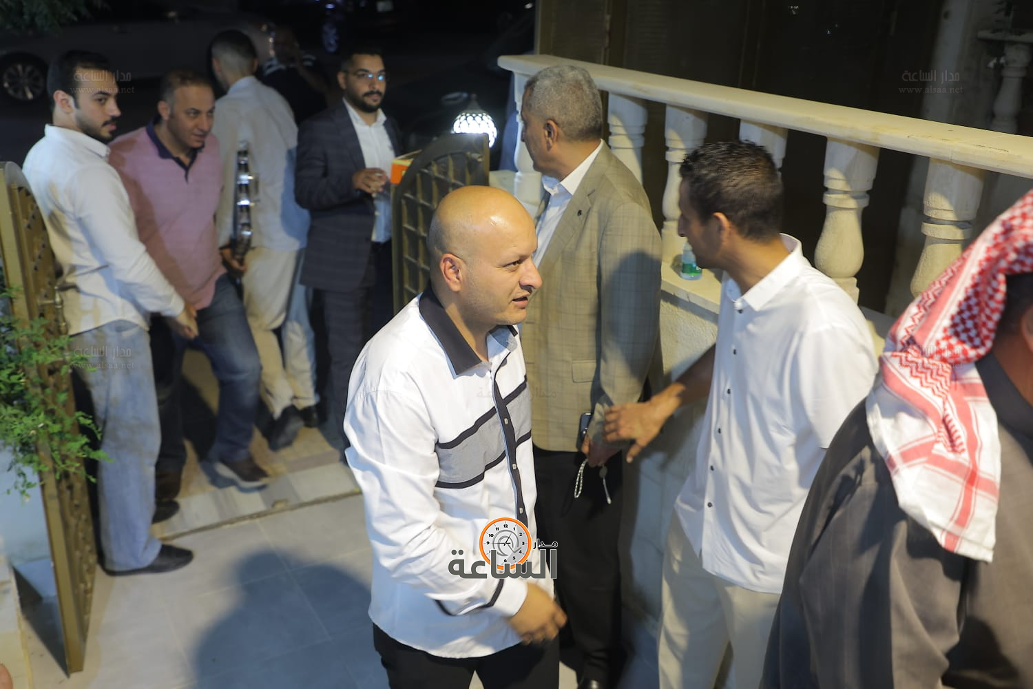 Madar Al-Saa Images 0.8513595830199174