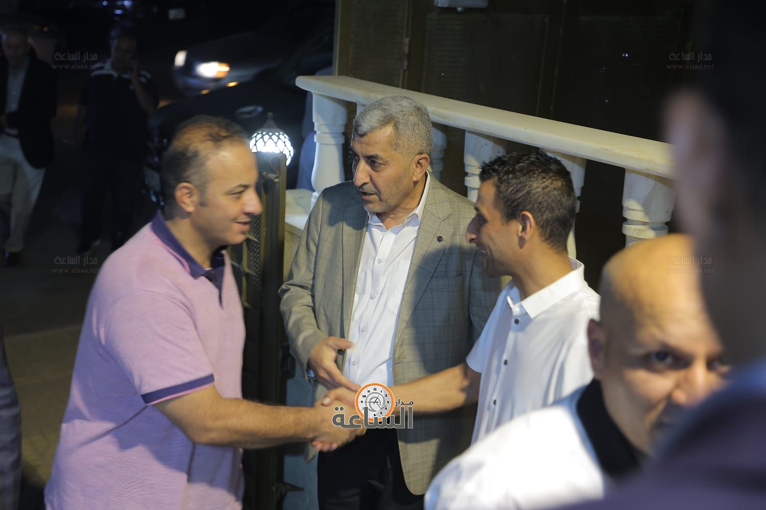 Madar Al-Saa Images 0.34765238049358005