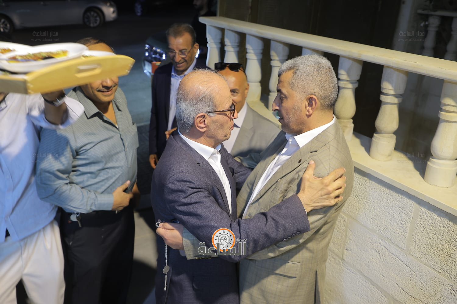 Madar Al-Saa Images 0.3850351549918094