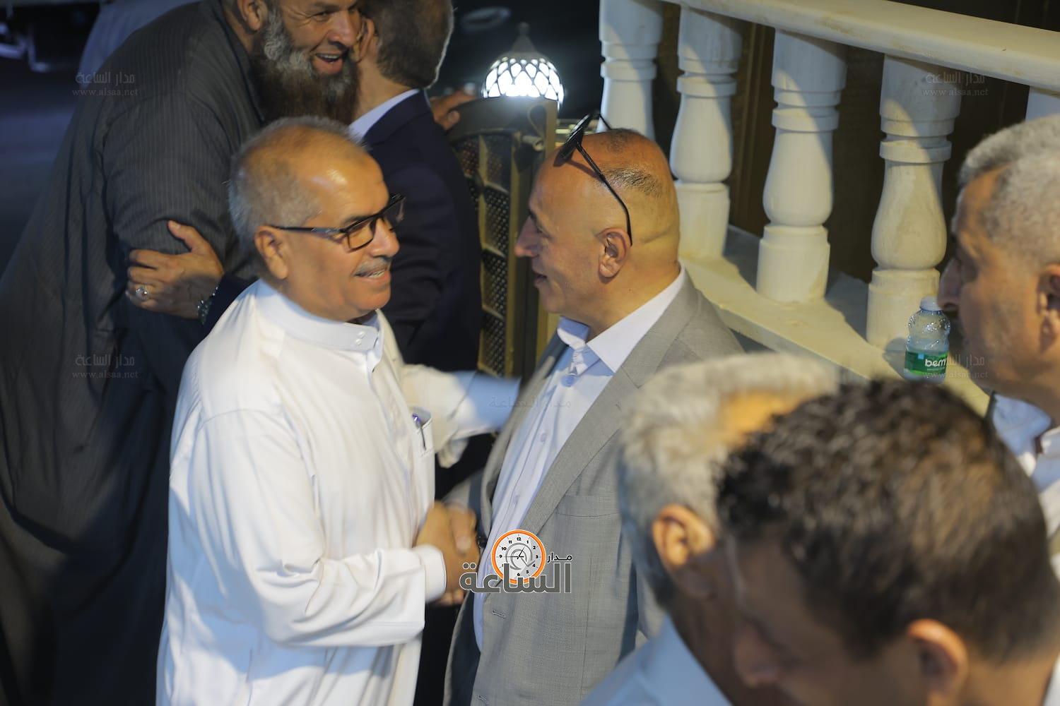 Madar Al-Saa Images 0.8560579577666623