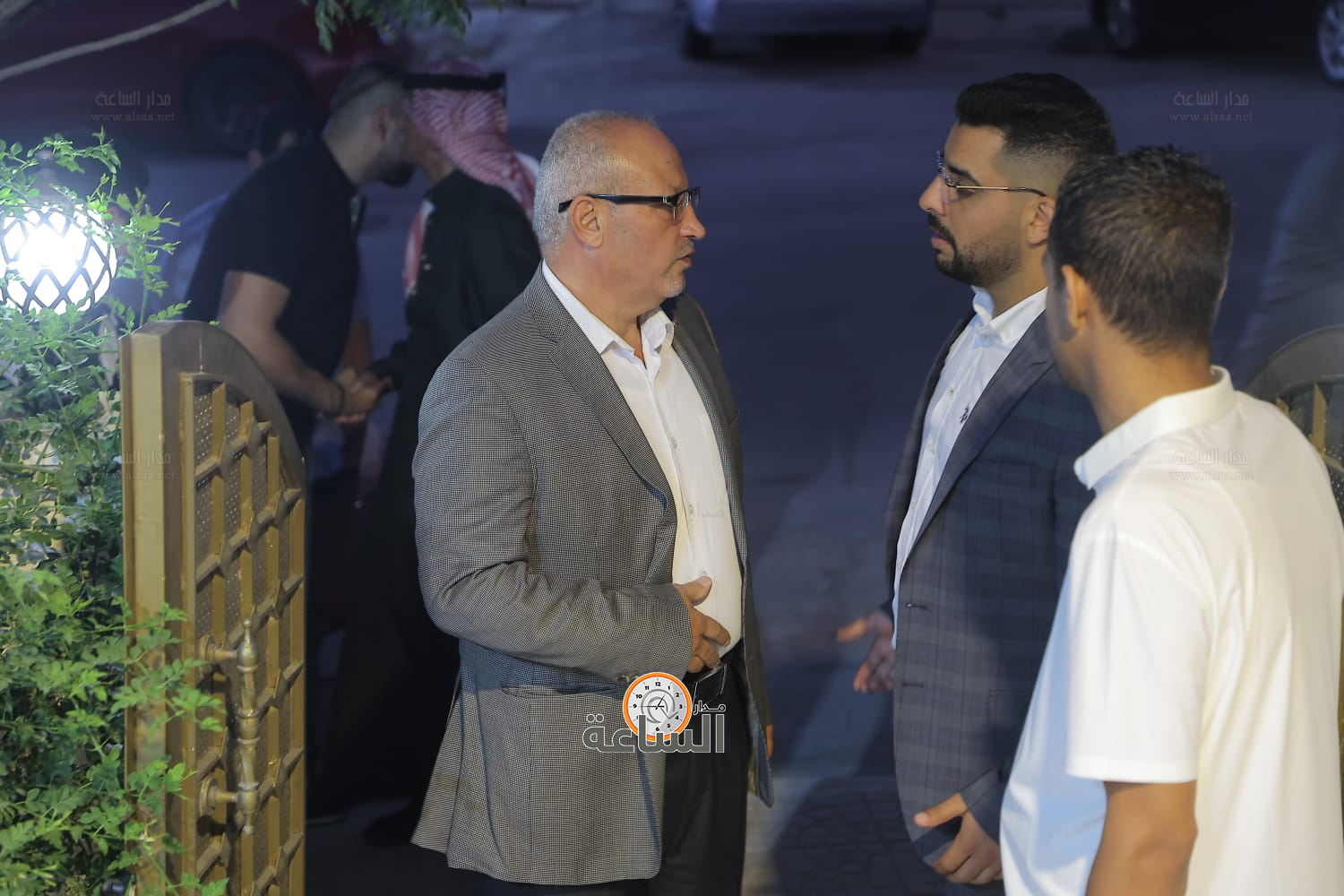 Madar Al-Saa Images 0.9439695779087622