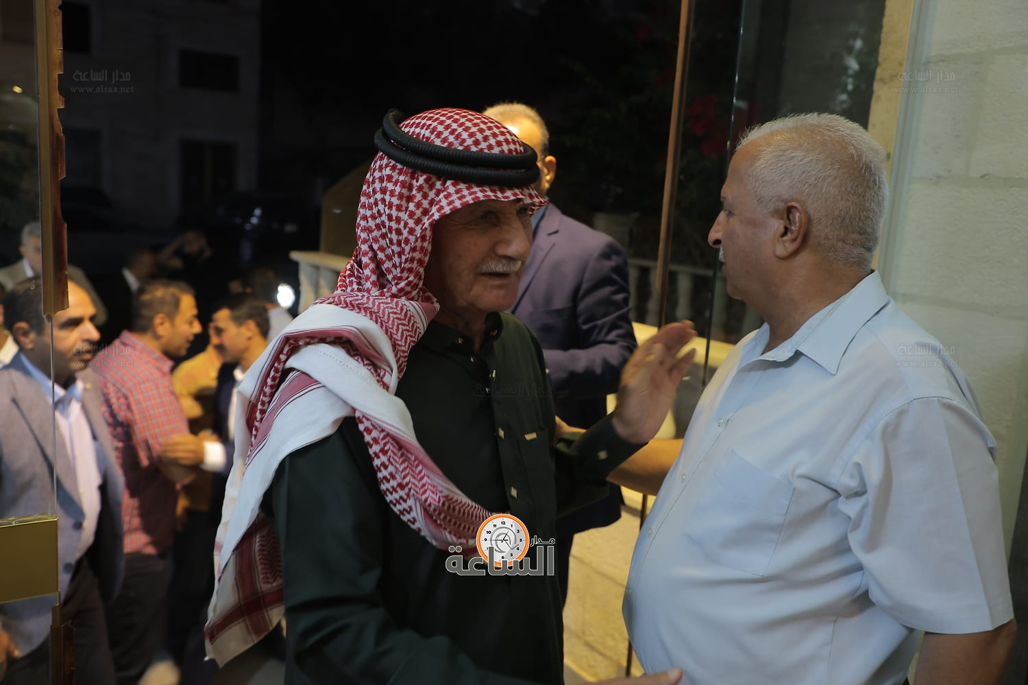 Madar Al-Saa Images 0.4497868334291991