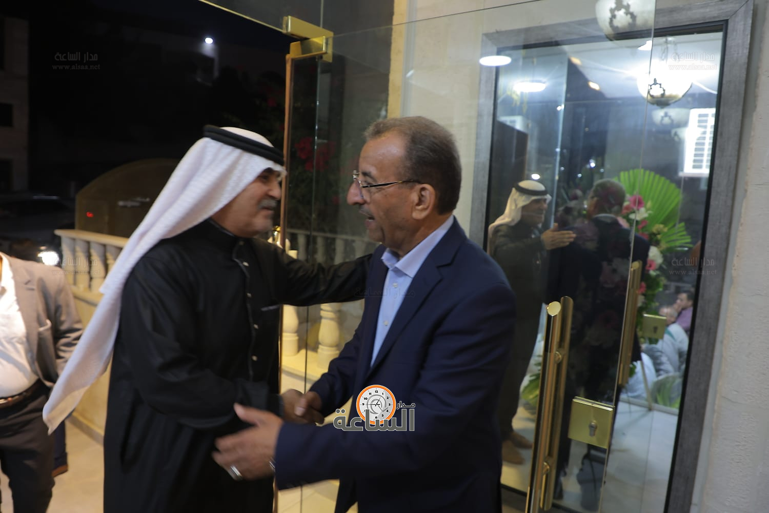 Madar Al-Saa Images 0.1372513403368285