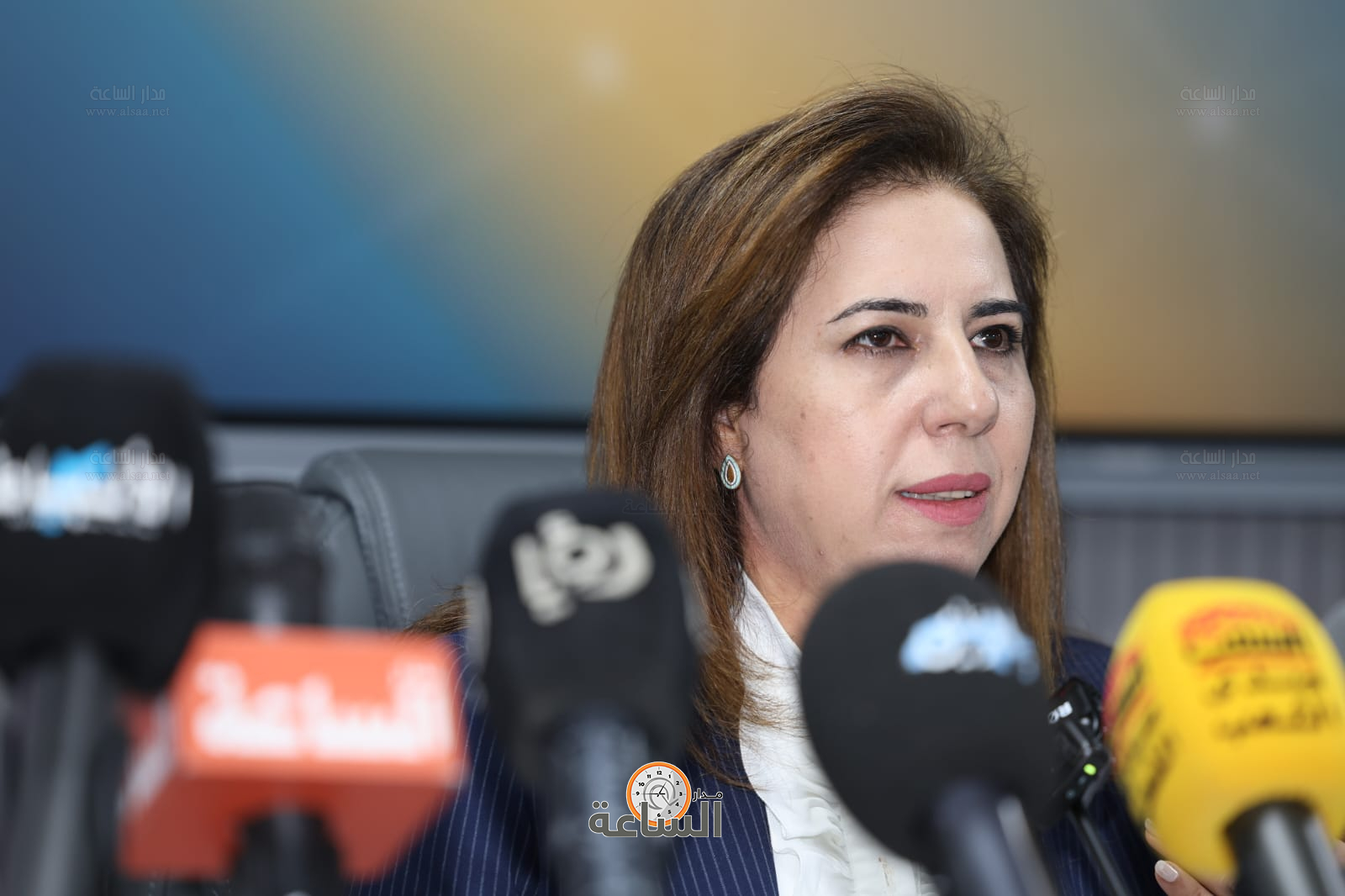 Madar Al-Saa Images 0.24949770903772306