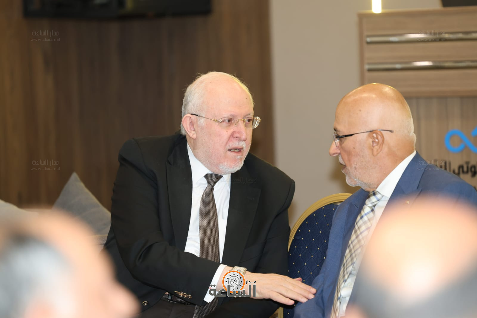 Madar Al-Saa Images 0.8333005785493276