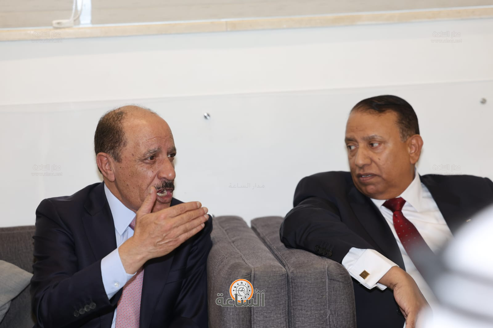 Madar Al-Saa Images 0.2833333875024434