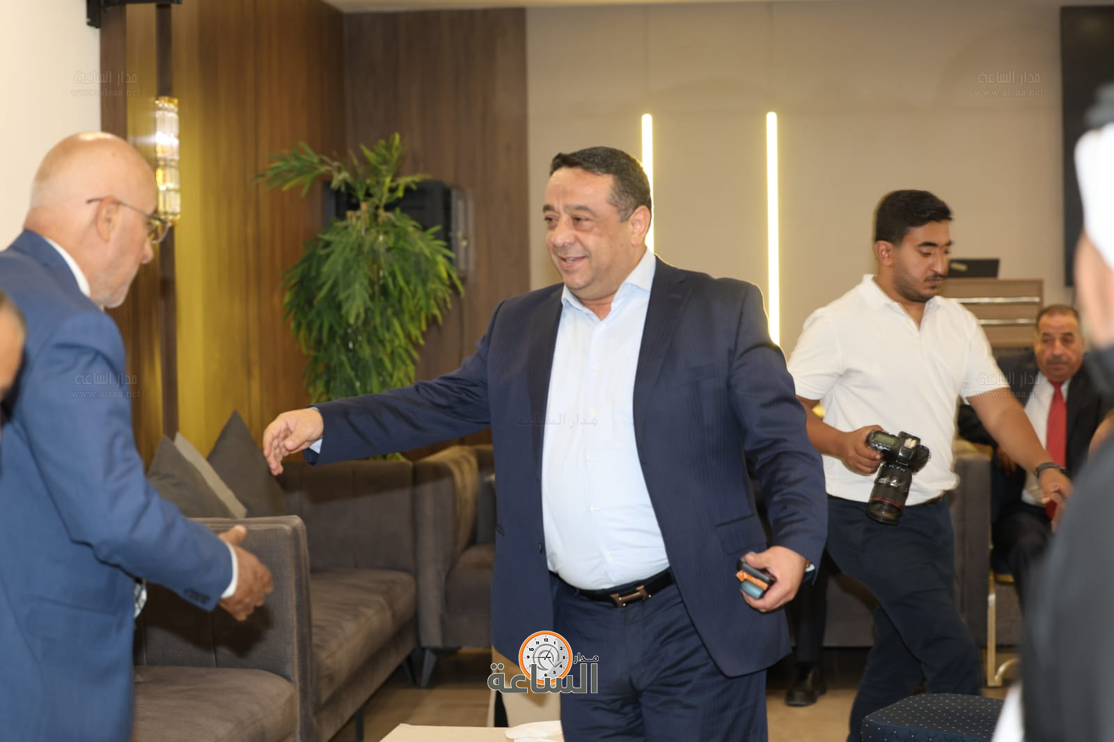 Madar Al-Saa Images 0.32932538464083017