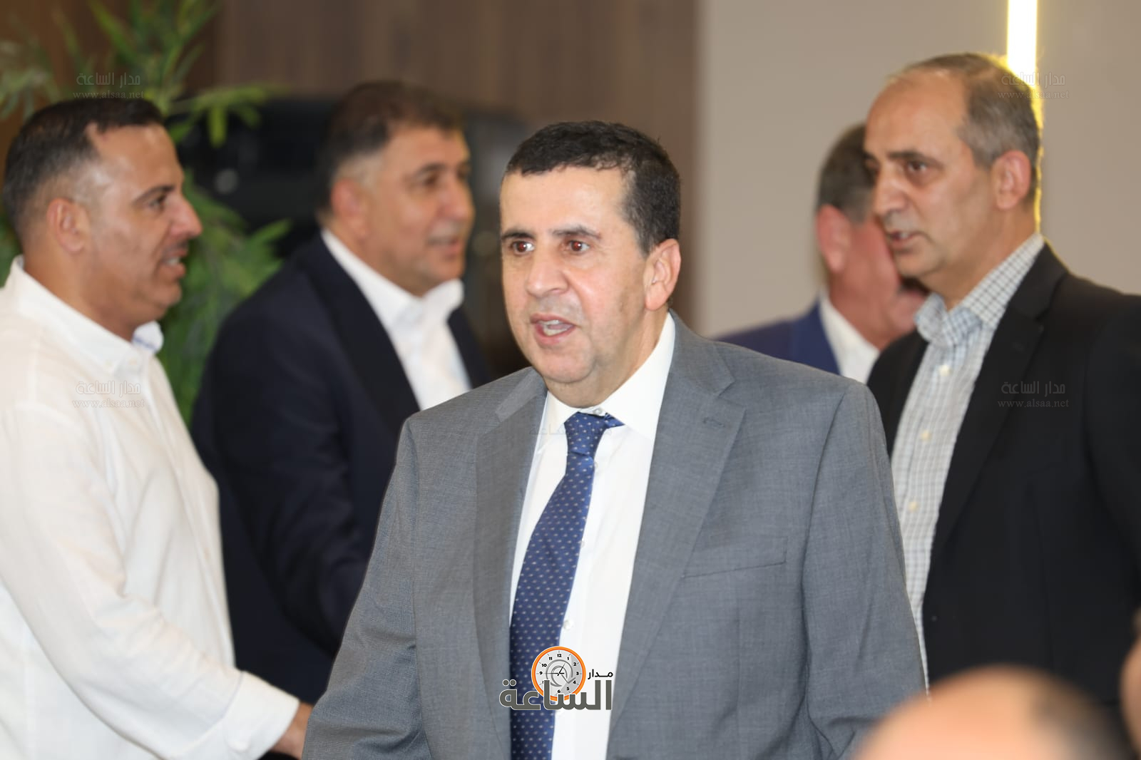 Madar Al-Saa Images 0.7688507343551131