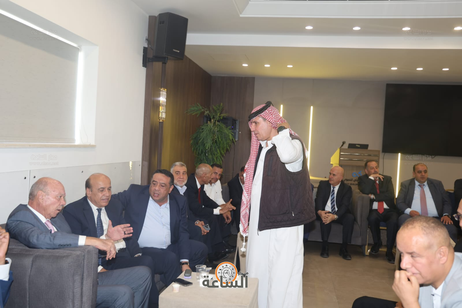 Madar Al-Saa Images 0.5061019216103432