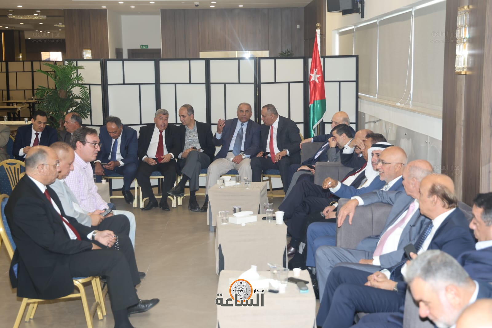 Madar Al-Saa Images 0.3544695728956423