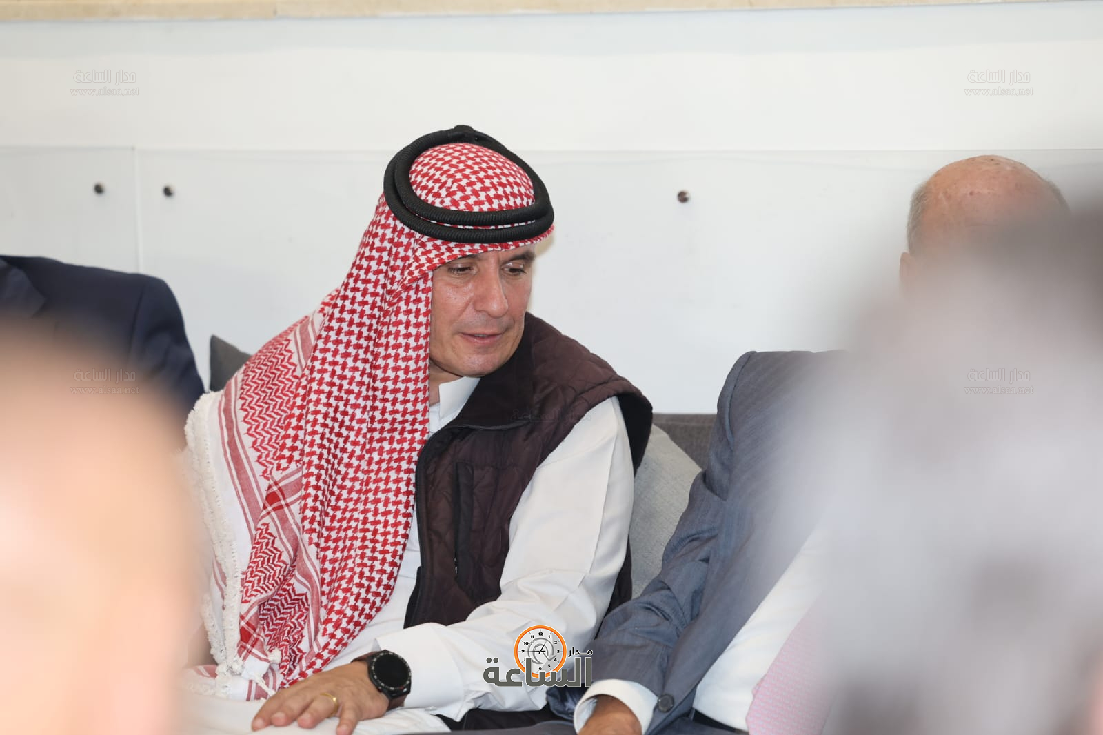 Madar Al-Saa Images 0.2119874630844788