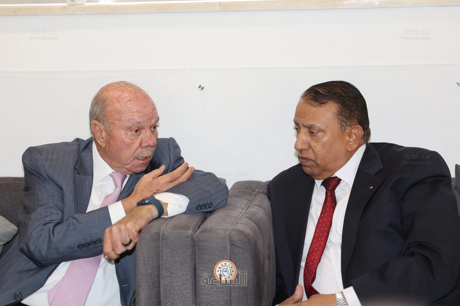 Madar Al-Saa Images 0.5976020722704811