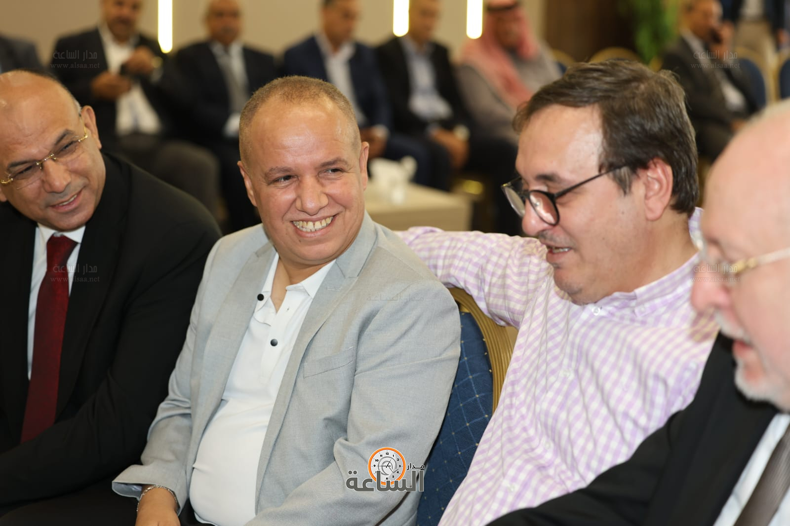 Madar Al-Saa Images 0.8077374737501676