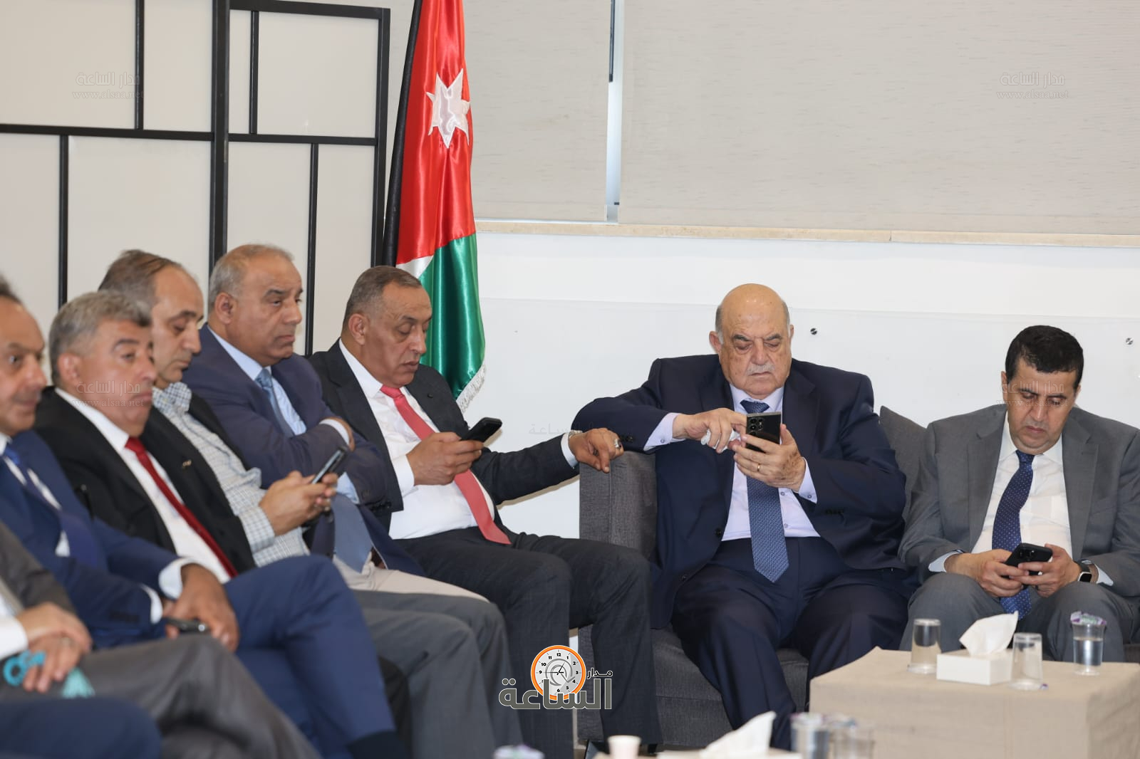 Madar Al-Saa Images 0.39439694198569764