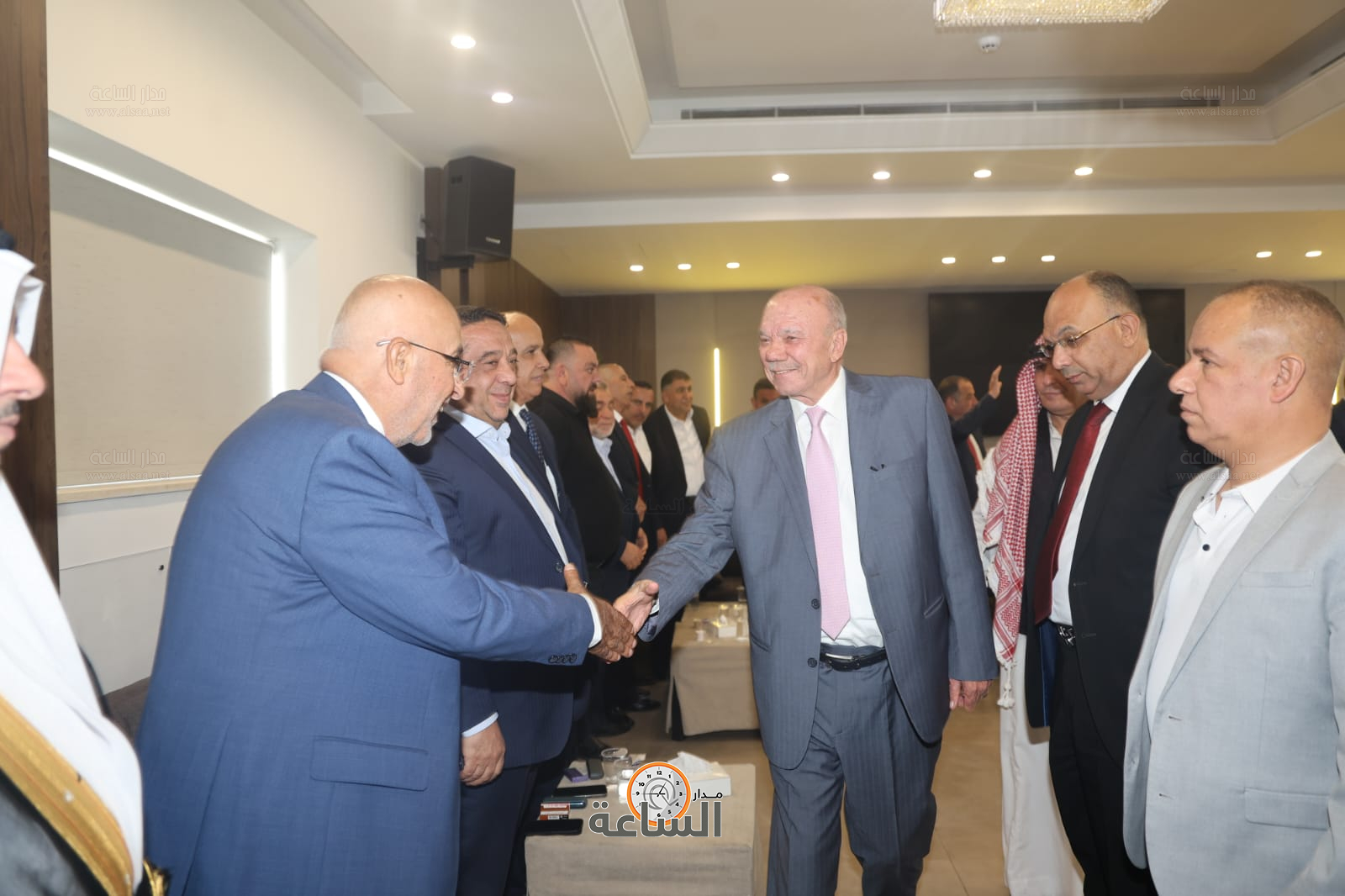 Madar Al-Saa Images 0.3607755769793659