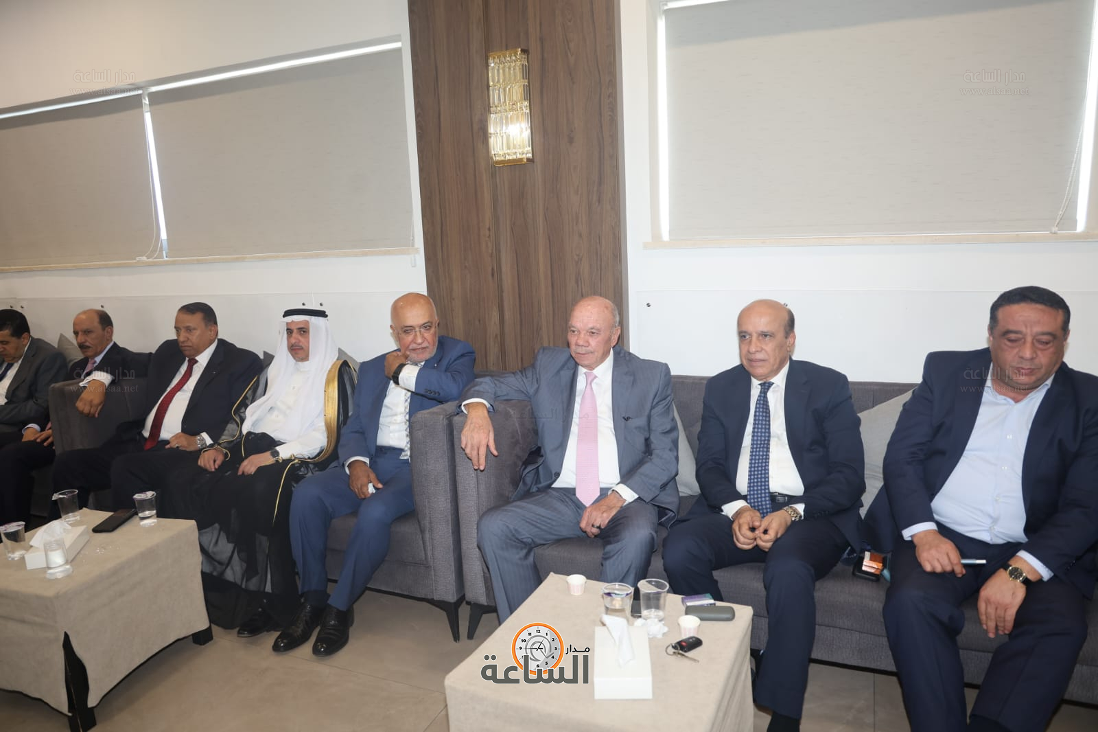 Madar Al-Saa Images 0.45885678085097326