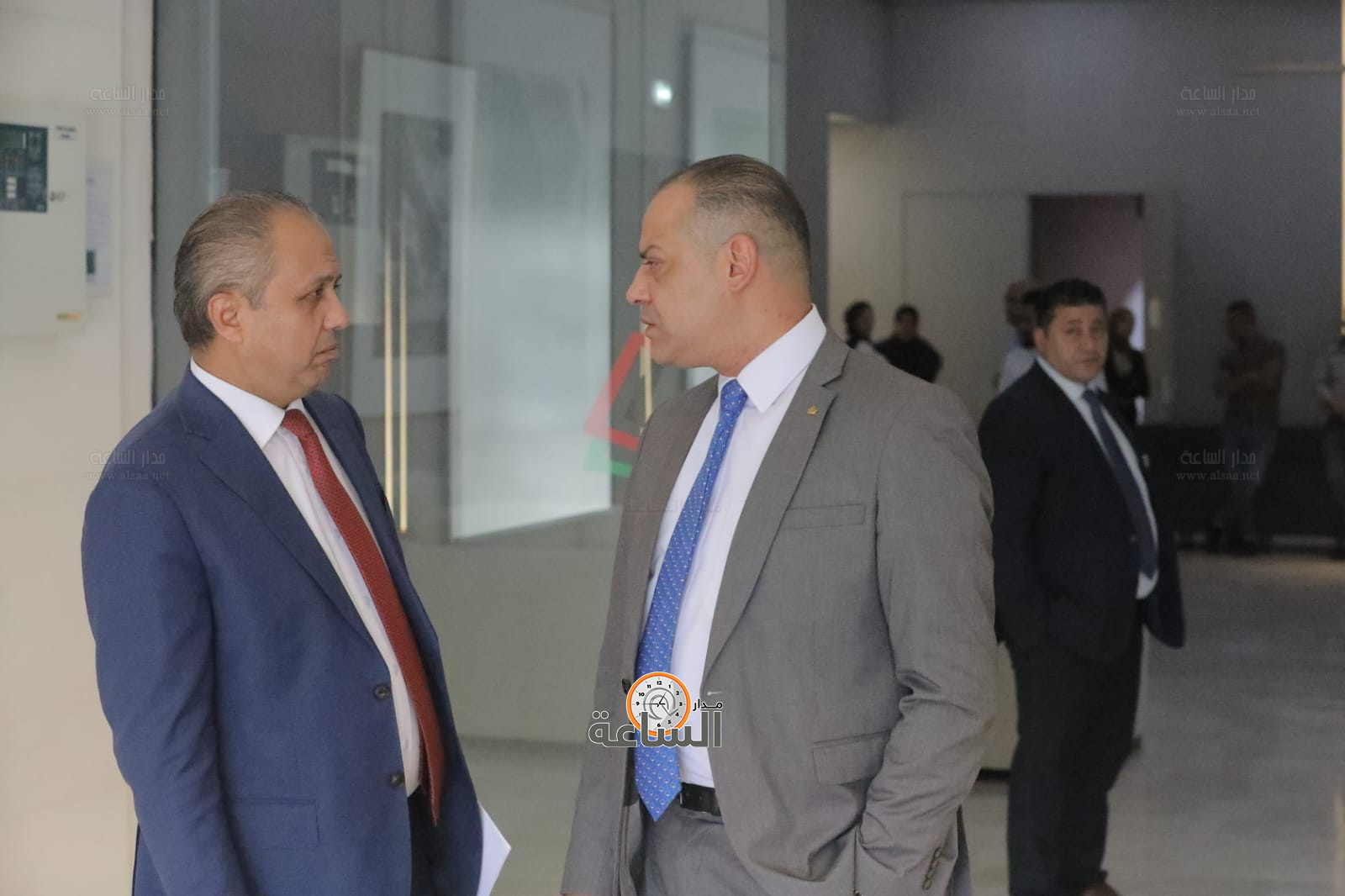 Madar Al-Saa Images 0.11369697674905144