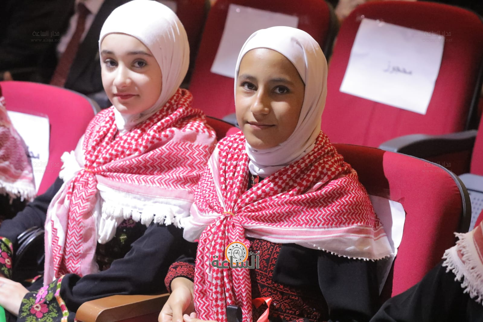 Madar Al-Saa Images 0.9436734357387191