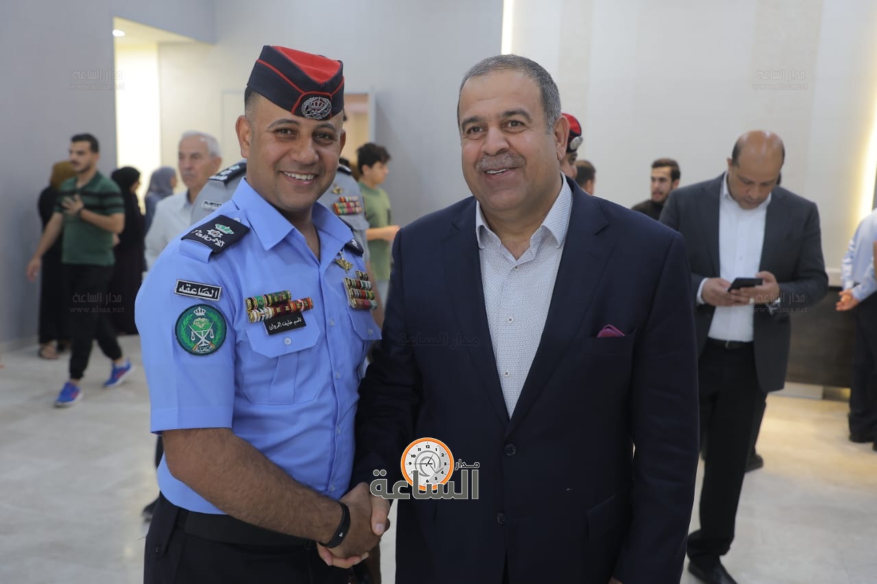 Madar Al-Saa Images 0.8662473911623764