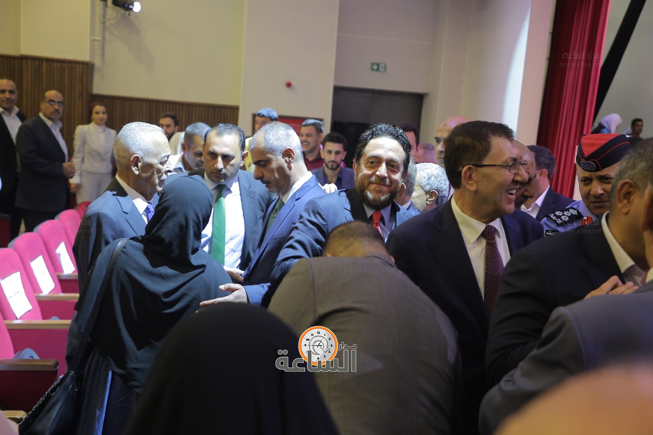 Madar Al-Saa Images 0.6541365943855275