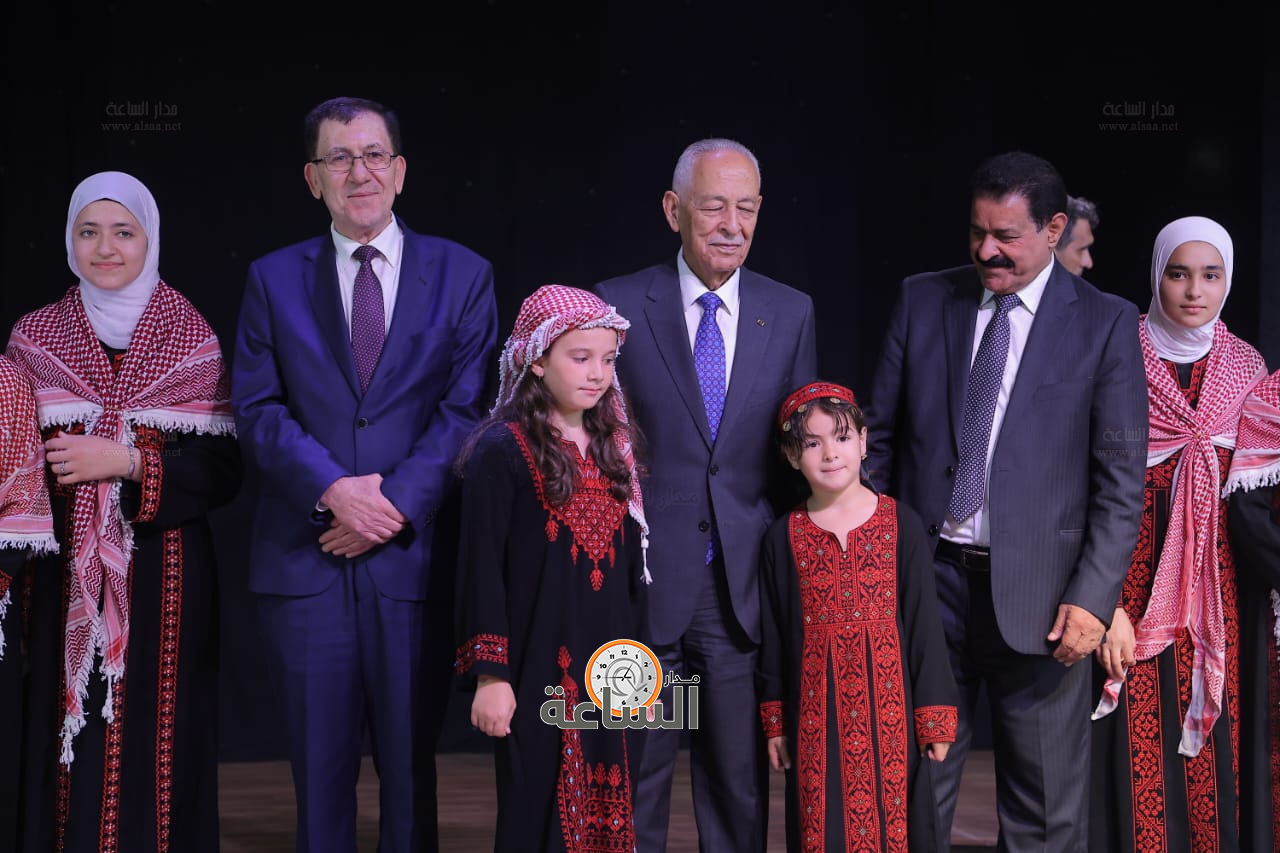 Madar Al-Saa Images 0.659833018817857