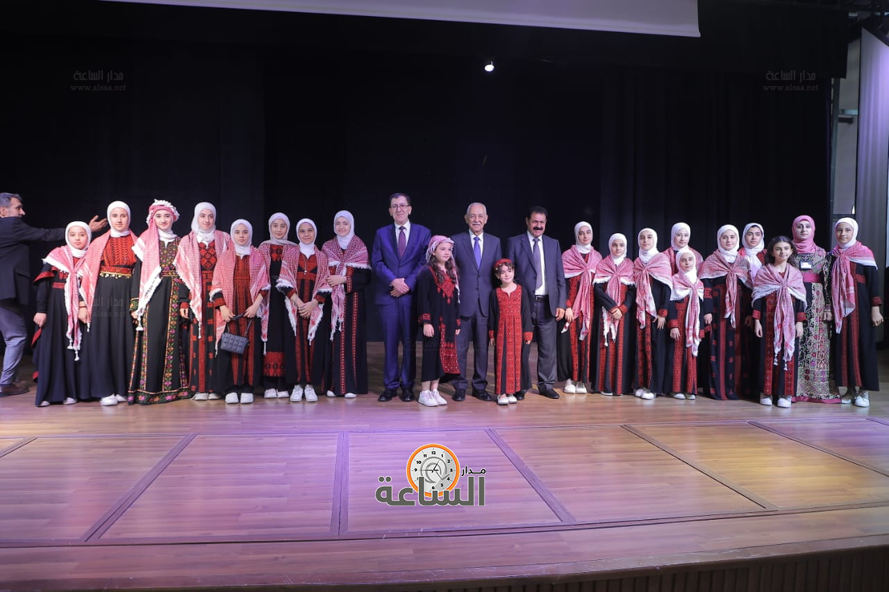 Madar Al-Saa Images 0.30885165721569396