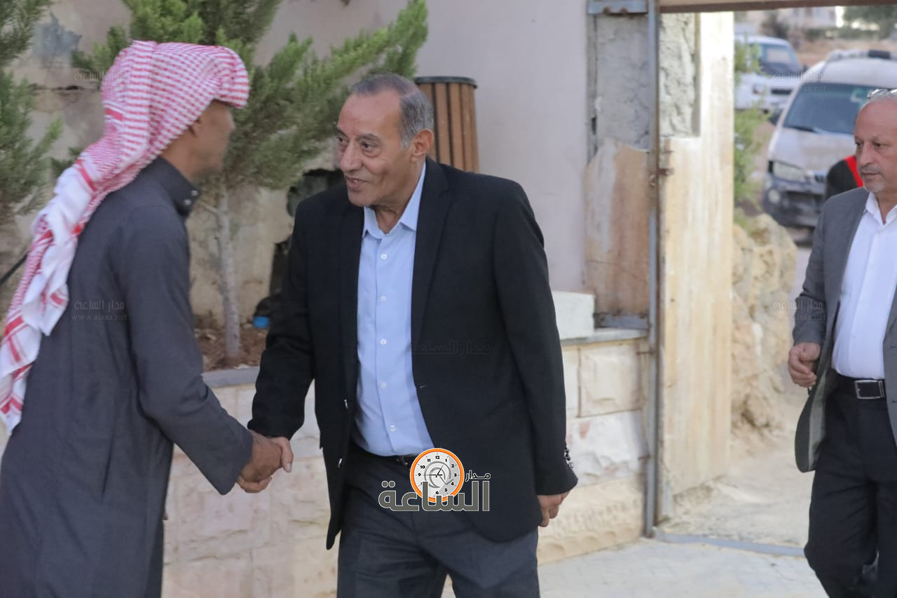 Madar Al-Saa Images 0.2590996370011899