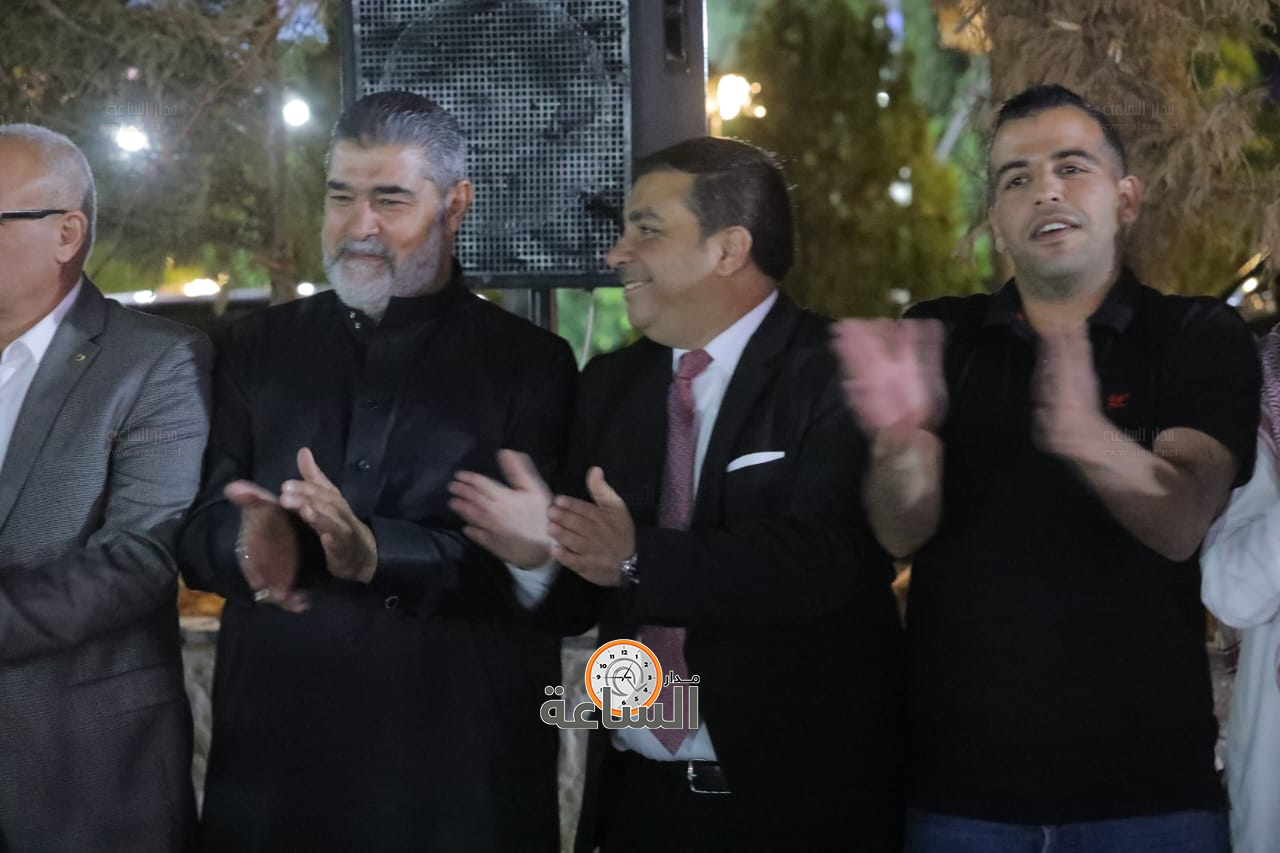 Madar Al-Saa Images 0.03413537907117292